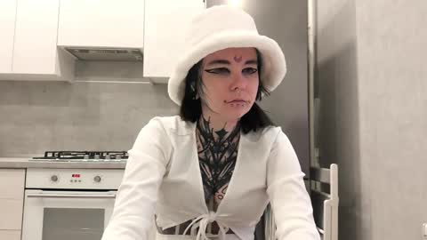 Milana online show from January 2026 07:11:02 AM