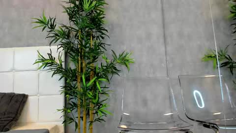 Kate online show from February 2025 06:25:02 AM