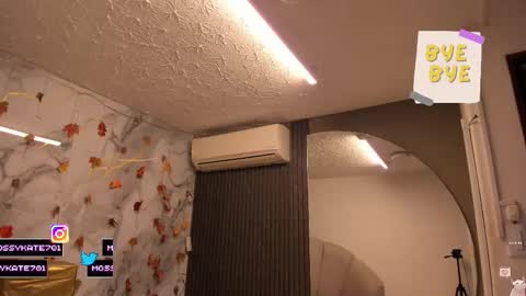 Im Katherine but call me Kate  online show from December 2025 12:00:01 PM