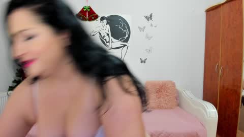 Anna online show from December 2024 07:21:01 AM