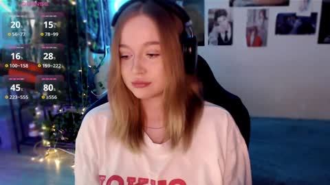 Lisa online show from December 2024 10:49:02 PM