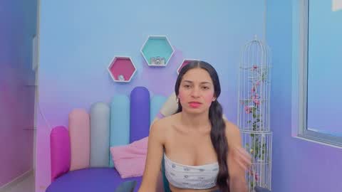 Kate Skinny  online show from January 2026 11:35:01 AM