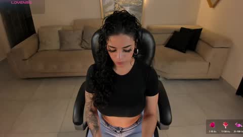 K A T E  online show from February 2025 05:12:01 AM