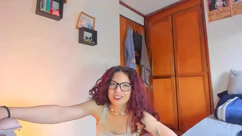 Katerine online show from January 2025 08:53:02 PM