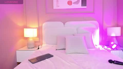   online show from March 2026 06:47:02 PM