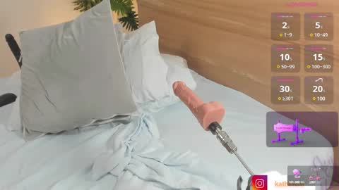 Emma online show from December 2024 05:48:01 AM