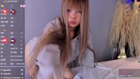 KatheGomez  online show from January 2025 10:37:01 PM