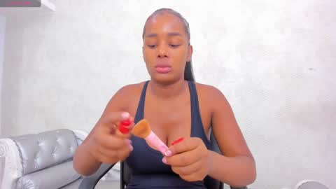 Snapshot of katherin_cruzz chatting on February 2025 03:07:01 PM katherin online show from February 2025 03:07:01 PM