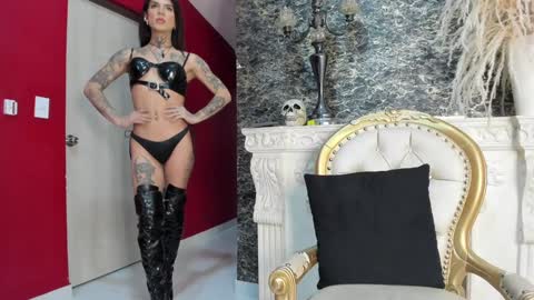 Katherin  online show from December 2024 01:47:02 AM