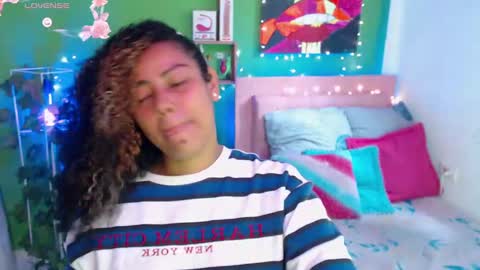 katherin online show from September 2025 04:40:02 PM