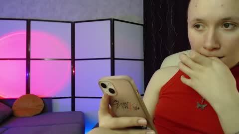 Snapshot of katherine_johnson chatting on January 2025 01:25:02 PM katherine_johnson online show from January 2025 01:25:02 PM