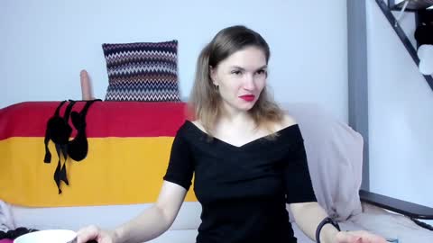 Snapshot of katherinemidnight chatting on December 2024 03:28:02 PM Katherine online show from December 2024 03:28:02 PM