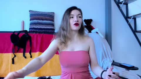 Snapshot of katherinemidnight chatting on January 2025 07:49:02 AM Katherine online show from January 2025 07:49:02 AM