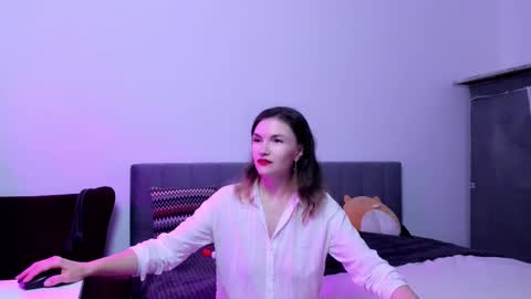 Snapshot of katherinemidnight chatting on November 2025 03:55:01 PM Katherine online show from November 2025 03:55:01 PM