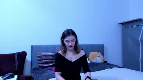 Snapshot of katherinemidnight chatting on November 2025 03:45:02 PM Katherine online show from November 2025 03:45:02 PM