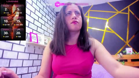 Snapshot of kathina_giraldo chatting on December 2024 01:17:01 PM Paola online show from December 2024 01:17:01 PM