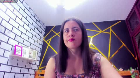 Snapshot of kathina_giraldo chatting on January 2025 12:41:02 PM Paola online show from January 2025 12:41:02 PM