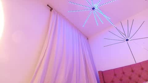 Katherine  online show from September 2025 09:39:02 PM