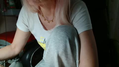 Kathleen online show from June 2026 01:22:01 PM