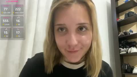Snapshot of kathrinekiening chatting on June 2026 04:17:01 PM Jessie online show from June 2026 04:17:01 PM