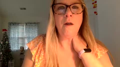 kathrynw online show from January 2025 06:28:01 PM