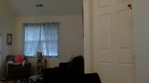 kathrynw online show from February 2025 10:00:02 PM