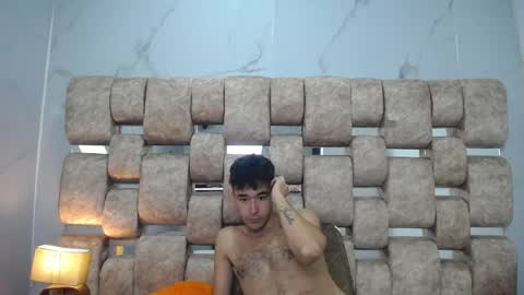 Kaht y Aiden online show from April 2026 07:58:02 PM