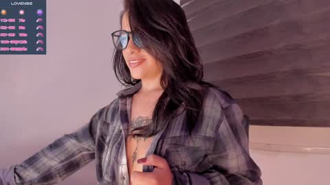 Snapshot of kathypink_ chatting on February 2025 08:57:02 AM Kathy online show from February 2025 08:57:02 AM