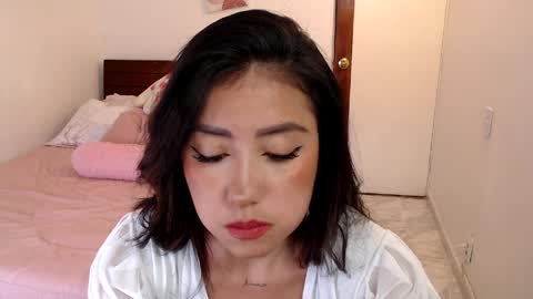 Snapshot of kathyrose_ chatting on April 2026 09:38:02 PM Kathy online show from April 2026 09:38:02 PM