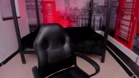 Katia online show from September 2025 08:09:02 AM