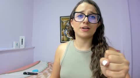 Khaterine online show from February 2025 03:41:02 PM