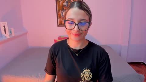 Khaterine online show from February 2025 12:26:02 PM