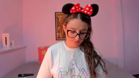 Khaterine online show from February 2025 12:03:02 PM