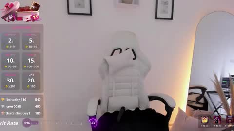 Snapshot of katia_sex25 chatting on December 2025 10:18:02 PM Katia online show from December 2025 10:18:02 PM