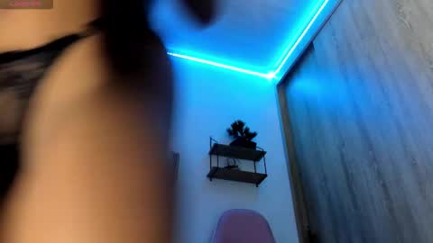 Katie online show from October 2025 03:24:01 PM