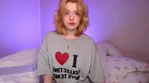 Katie Deville online show from October 2025 05:22:02 PM