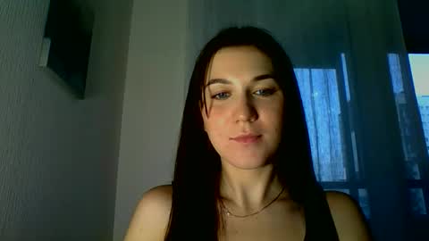 katie_foxi online show from September 2025 04:08:01 PM