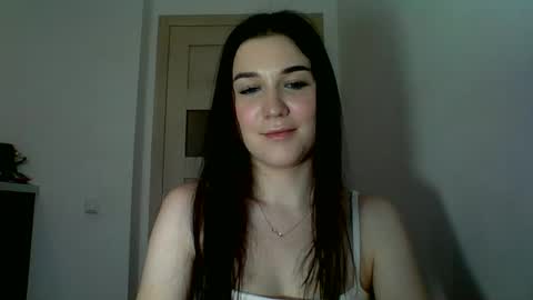 Snapshot of katie_foxi chatting on May 2026 04:02:02 PM katie_foxi online show from May 2026 04:02:02 PM