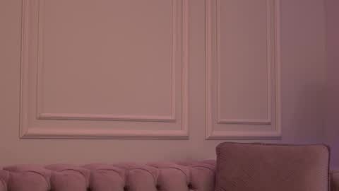 Katie online show from November 2025 06:57:02 PM