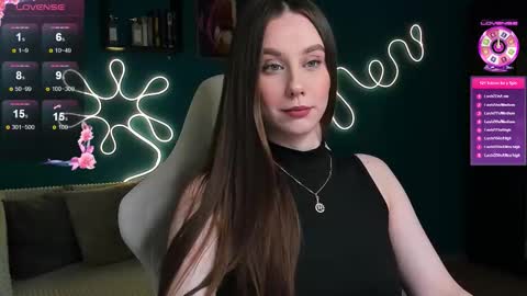 Katie online show from October 2025 10:23:02 PM