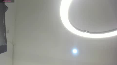 Snapshot of katitaluxury_hot chatting on January 2026 10:45:01 PM katitaluxury_hot online show from January 2026 10:45:01 PM