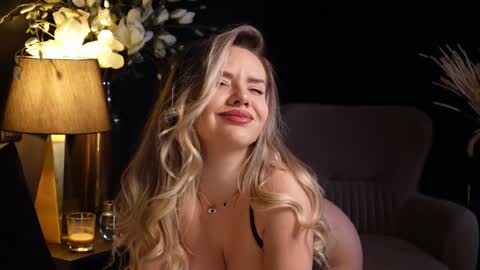 KatJolie online show from January 2025 09:28:01 PM