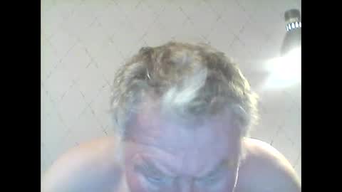 Katpeo50 online show from November 2025 05:45:03 PM