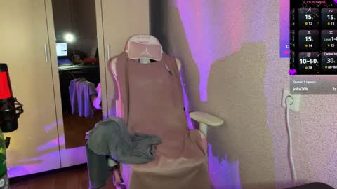   naked in pvt show 100 tk online show from February 2025 08:57:01 PM