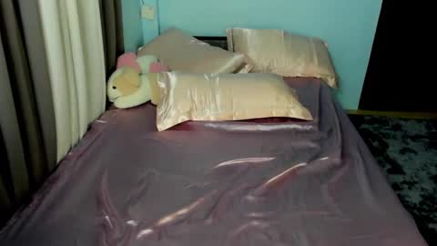 katrina_foxxx online show from February 2025 12:08:01 AM