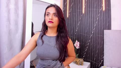 Keyla online show from January 2025 06:51:02 PM