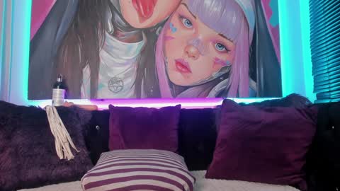 Katiia online show from January 2025 01:17:01 PM