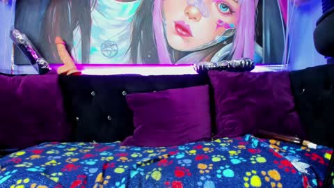 Katiia online show from February 2025 01:00:01 AM