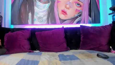 Katiia online show from March 2025 01:56:02 PM