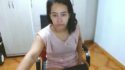 katticloos online show from April 2026 04:21:02 AM